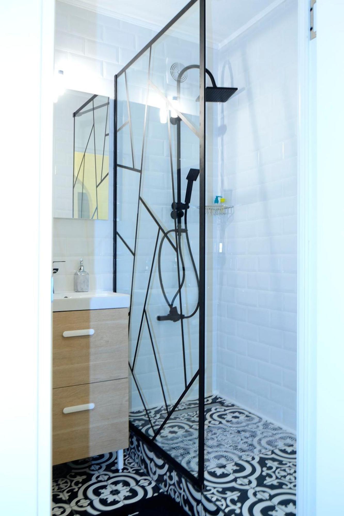 Cozy 2 Rooms Apartment Drumul Taberei Bukarest Kültér fotó