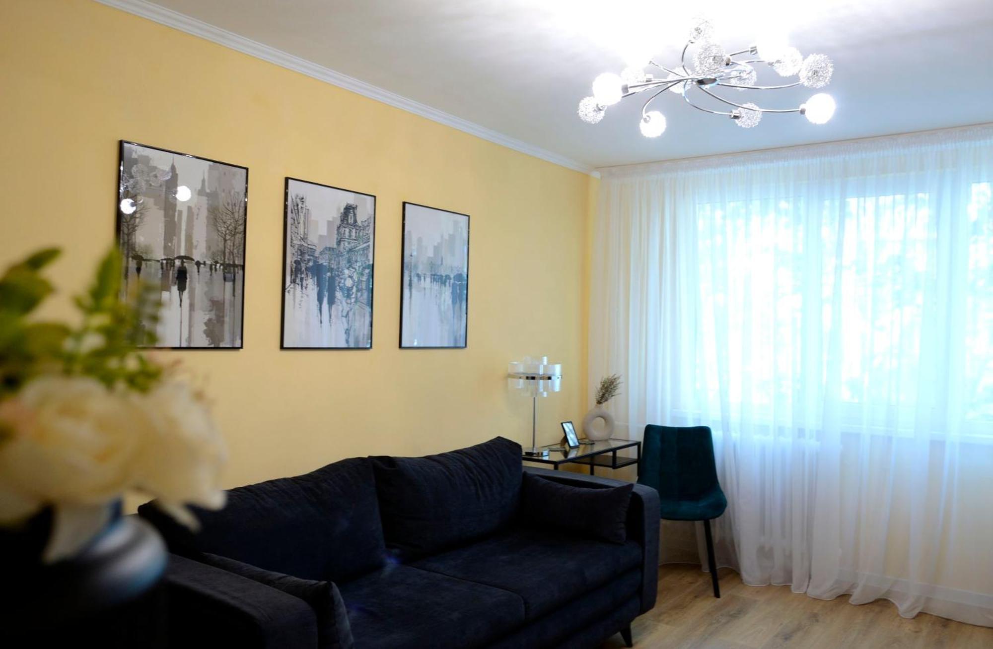 Cozy 2 Rooms Apartment Drumul Taberei Bukarest Kültér fotó