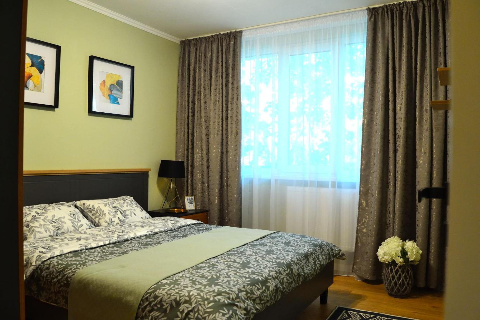 Cozy 2 Rooms Apartment Drumul Taberei Bukarest Kültér fotó