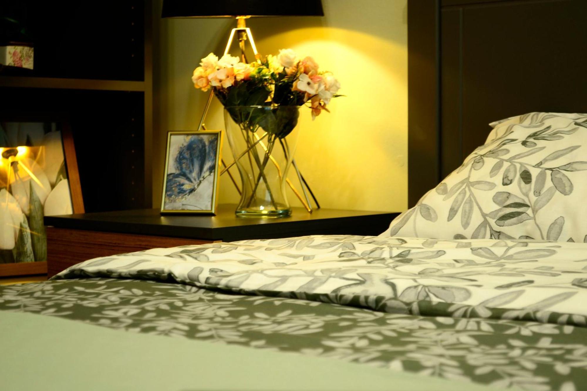Cozy 2 Rooms Apartment Drumul Taberei Bukarest Kültér fotó