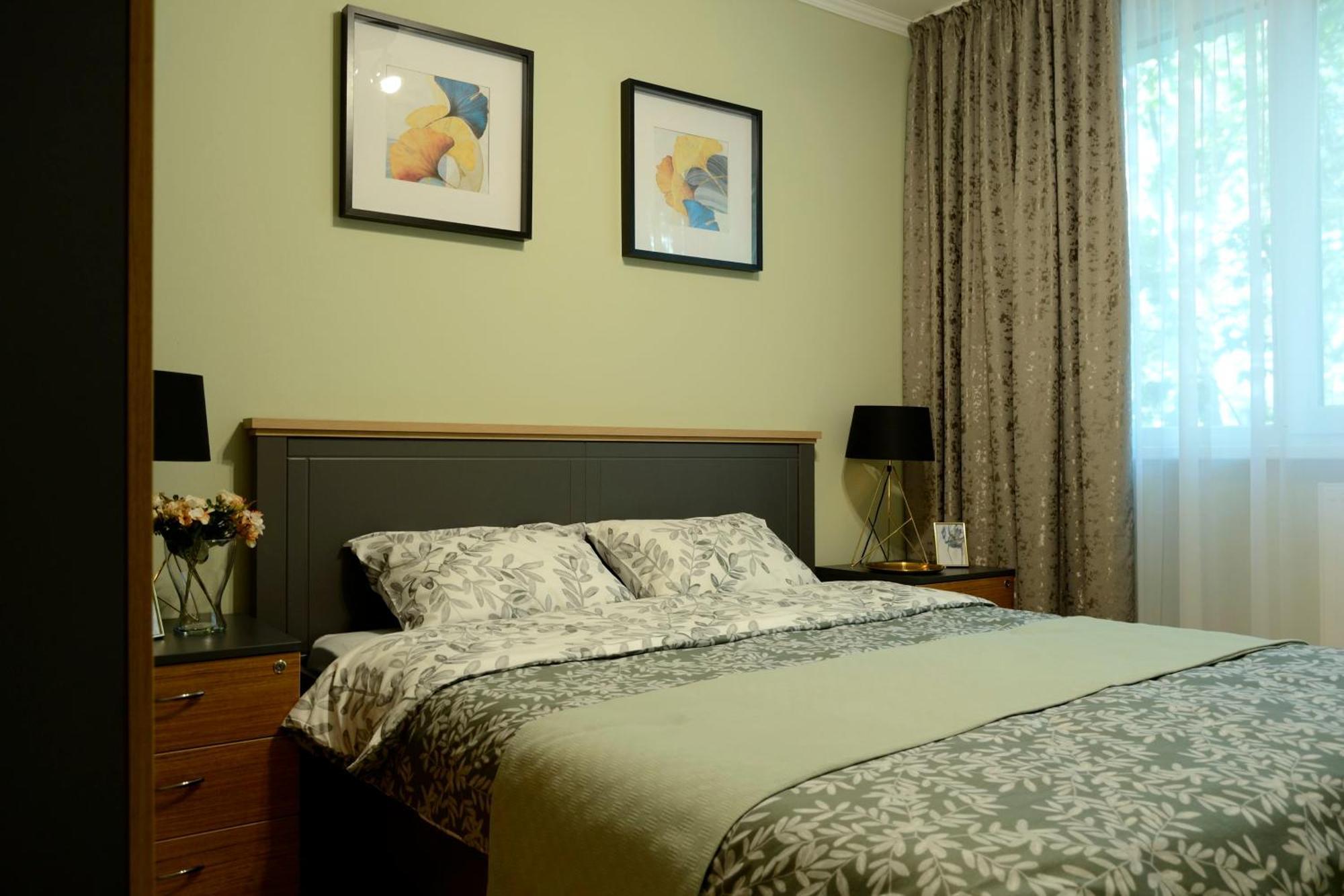Cozy 2 Rooms Apartment Drumul Taberei Bukarest Kültér fotó